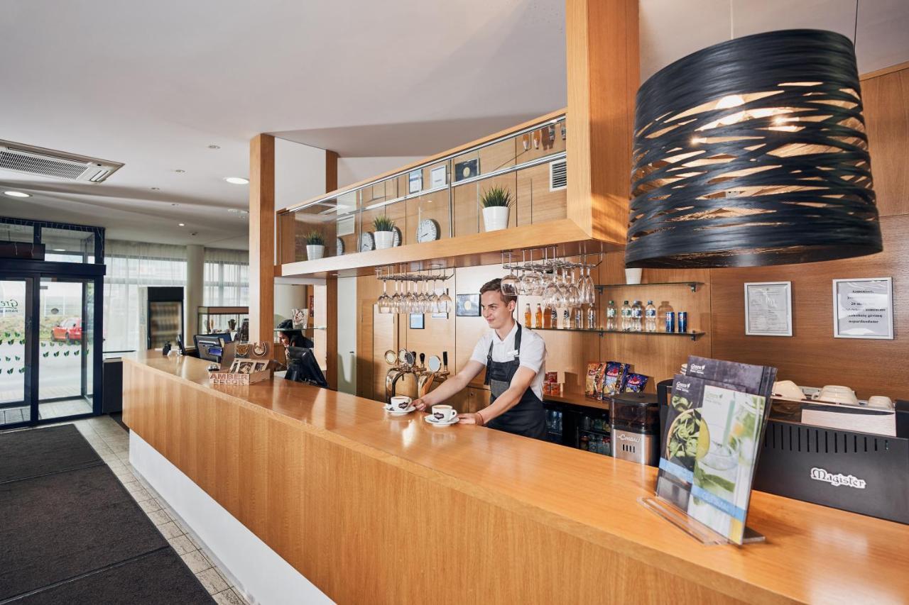 Green Park Hotel Вильнюс Экстерьер фото