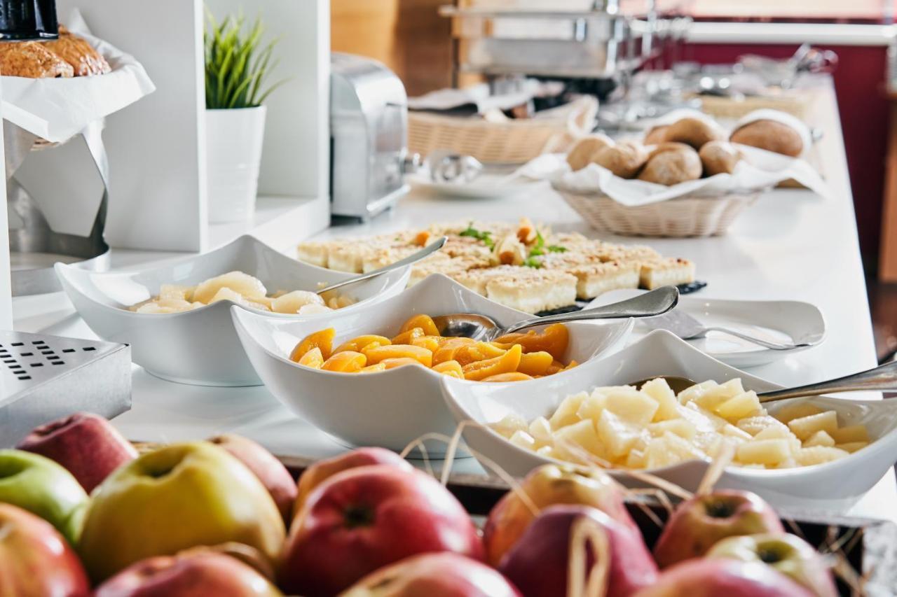Green Park Hotel Вильнюс Экстерьер фото